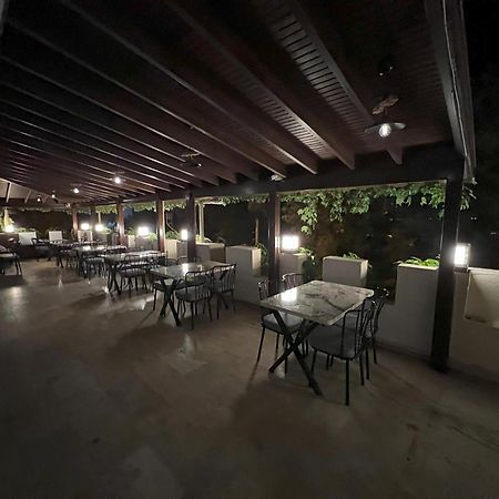 סלצ'וק Hotel Bella מראה חיצוני תמונה