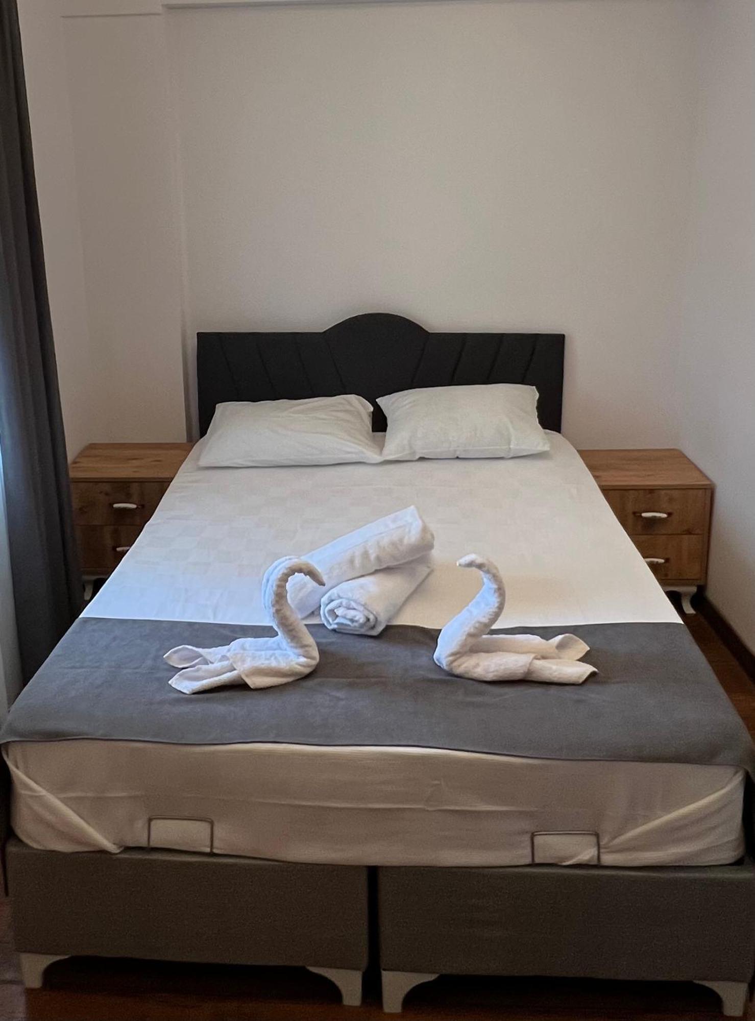 סלצ'וק Hotel Bella מראה חיצוני תמונה