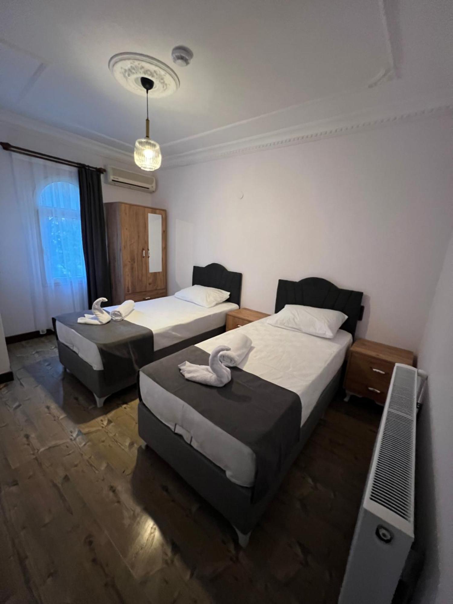 סלצ'וק Hotel Bella מראה חיצוני תמונה