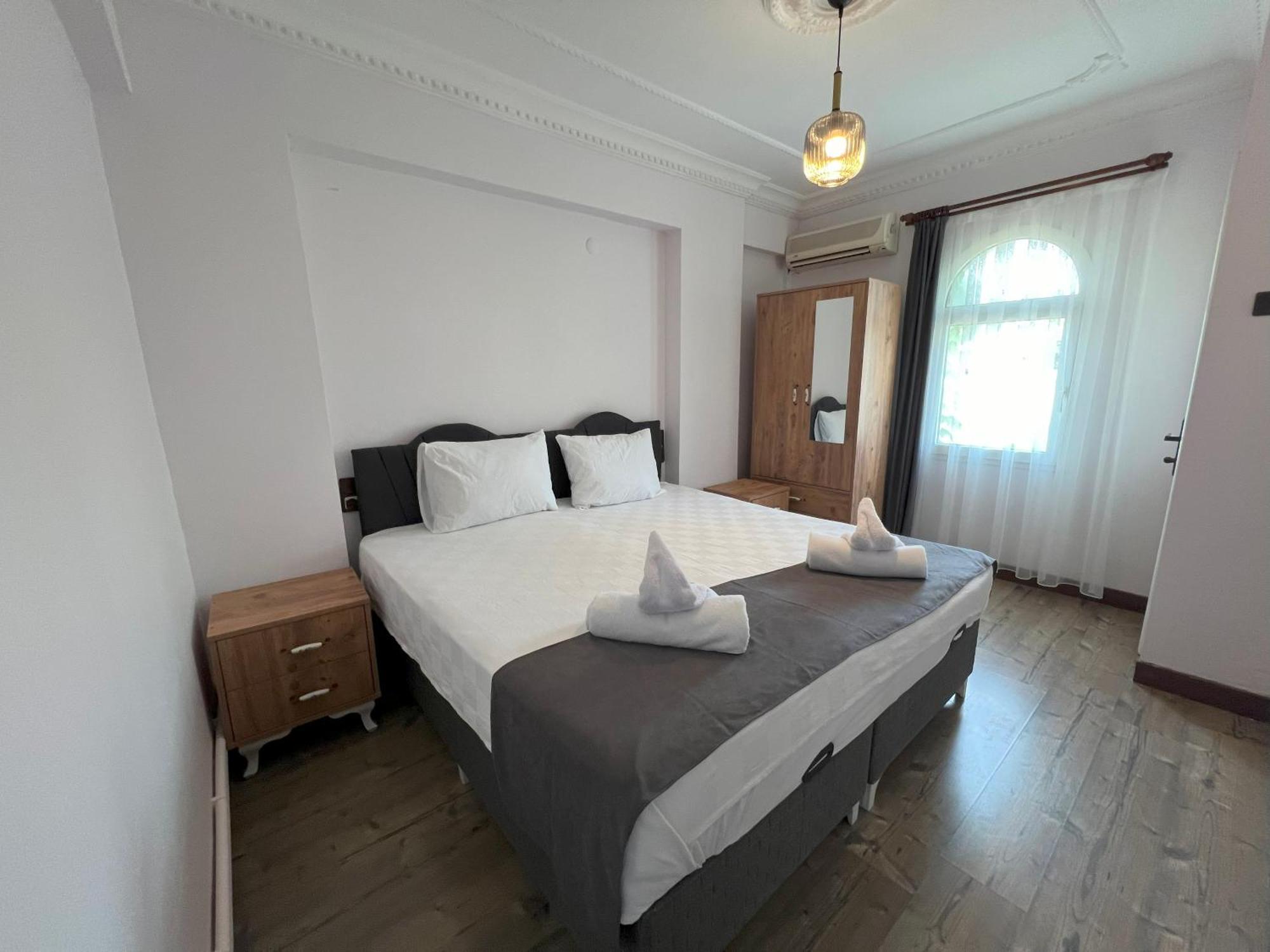 סלצ'וק Hotel Bella מראה חיצוני תמונה