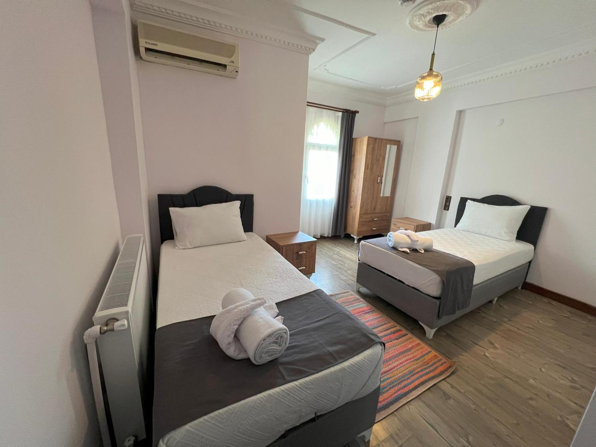 סלצ'וק Hotel Bella מראה חיצוני תמונה